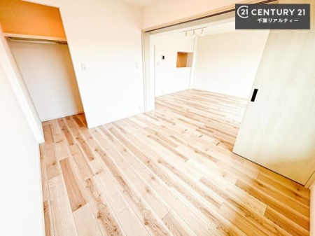 �q������ ���r���O�Ɨאڂ����m���I�e�䂳��͖ڂ��͂��₷����Ƃ����Ȃ���ł����q�l������邪�ł���̂ň��S�I���[�X�y�[�X���t���Ă���̂ł��Еt�����y�X�I