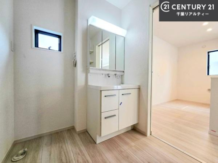 ���ʑ�E���ʏ� �����t���̖��邢���ʎ��ł��I���C�������ɓ���ւ����ł��Đ����ɕۂ��Ƃ��ł��܂��I���R�����������ނ̂ł����ς̎d�オ����ǂ��Ȃ�܂��ˁI