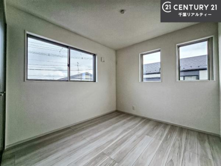 �q������ 2�ʍ̌����m�ۂ������邢�����́A���ʂ����ǂ��A���邭��ϋ��S�n�̗ǂ���ԂƂȂ��Ă���܂��B�����b�N�X���ĉ߂�����S�n�̗ǂ��������ł��I