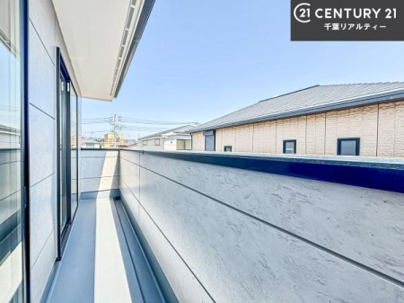 �o���R�j�[ �z������̗ǂ��o���R�j�[�ŁA�����󕨂��悭���������ł��ˁI
���V�C�̗ǂ����ɂ̓o���R�j�[�֏o�ă��t���b�V������̂��C�����悳�����ł��B