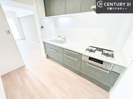 �L�b�`�� ���[�X�y�[�X���L�x�ŁA�����X�y�[�X���X�b�L���ƕЕt���Ђ�`�����p�ł��܂��I
���K�ɍ�Ƃ��ł��A�Ǝ��̌����A�b�v�I�����̗���������܂��I