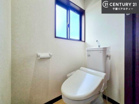 �g�C�� 1�E2�K�Ƀg�C�����������܂��I���̖Z�������ԑт��҂����ɂ��݂����ł��ˁB������Ƃ����������̂���g�C���ł�����ꂪ���₷���ł��I