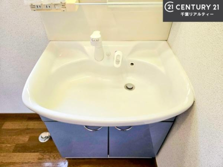 ���ʑ�E���ʏ� �[�����ʑ�{�E���́A�������˂ɂ����̂ł�����ꂪ�y�X�I���������ۂĂ܂��I
�L���C�Ȑ��ʏ��Ŏ��������̃��`�x�[�V�������オ��܂��ˁI