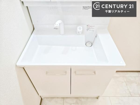 ���ʑ�E���ʏ� �[�����ʑ�{�E���́A�������˂ɂ����̂ł�����ꂪ�y�X�I���������ۂĂ܂��I
�L���C�Ȑ��ʏ��Ŏ��������̃��`�x�[�V�������オ��܂��ˁI