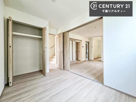 �q������ ���r���O�Ɨאڂ����m���I�e�䂳��͖ڂ��͂��₷����Ƃ����Ȃ���ł����q�l������邪�ł���̂ň��S�I���[�X�y�[�X���t���Ă���̂ł��Еt�����y�X�I