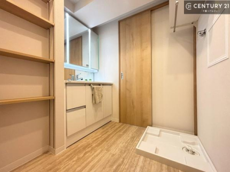 ���ʑ�E���ʏ� �g�Ȃ�𐮂�����ʏ��́A���������厖�ł��I������̐������̂��镵�͋C�����o�I�C�����悭���g�����������܂��B