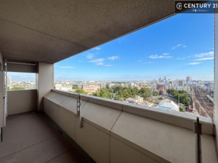 �o���R�j�[ �z������ǍD�ȃo���R�j�[�ł��I���ꂽ���ɂ͐�������n����J���I�Ȏ��Ԃ��y���߂܂��B