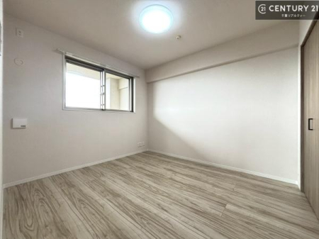 �m�� ���邢�����͕��ʂ����ǂ��A��ϋ��S�n�̗ǂ���ԂƂȂ��Ă���܂��B�����b�N�X���ĉ߂�����S�n�̗ǂ��������ł��I