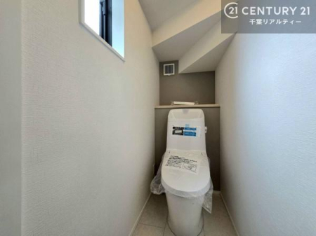 �g�C�� �������֍��ɂ��A�~��͕֍����g�����ł���̂ŗ₽���֍��ɍ��炸�ɍςފ������d�l�ł��I�V���v���ȃJ���[����Ƃ��Ă���̂ŁA������ꂪ���₷���ł��B