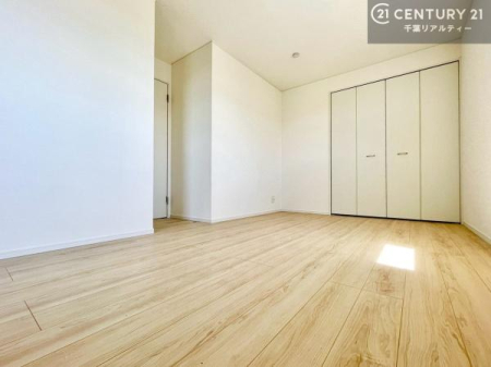 �q������ ���[�͂̂���m���ł��B����������������L�X�Ǝg���ċC�������ǂ��ł��I
�L���C�Ȗ��邢�������ŉ߂����̂́A�X�ɂ̂�т�������ł��܂��ˁI