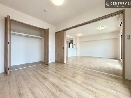 �q������ ���[�͂̂���m���ł��B����������������L�X�Ǝg���ċC�������ǂ��ł��I
�L���C�Ȗ��邢�������ŉ߂����̂́A�X�ɂ̂�т�������ł��܂��ˁI