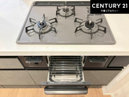 �L�b�`�� �R�����͎O������̂ł������̓����i�s���ł��܂��B
�������O�����t���ł��B�����X�y�[�X���L�X���Ă���׍�Ƃ����₷���I�g�����肪�ǂ��V�X�e���L�b�`���ł��I