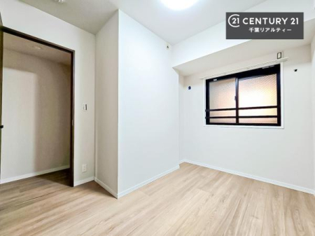 �q������ �V���v���Ń��C�A�E�g���₷���m���́A���q�l�̂������Ƃ��Ă��œK�B�����ɍ��킹�ď_��ɂ��g�����������܂��B