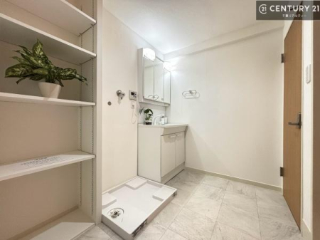 ���ʑ�E���ʏ� ���[�����Ղ�̐��ʎ��I���p�i�̃X�g�b�N��o�X�^�I�����X�b�L���Ǝ��[�ł��Ď��o���₷���I����肪�X�b�L���Еt���ċC�����̗ǂ���ԁI