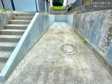���ԏ� �J�[�X�y�[�X�t���Ȃ̂Ń}�C�J�[���������̕������S�ł��ˁI���Ќ��n�ɂĂ��m���߂��������܂��I
