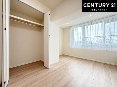 �m�� ���[���[�����Ă��邩�炱���A�������͂����L�X�B�|����Еt�������N�ɂȂ�A���S�n�̗ǂ���炵�������܂��B