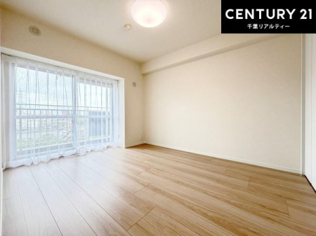 �Q�� �o���R�j�[�ɖʂ��Ă���m���ł��B���邭�����肪����A���C����������ł��܂��I���N���āA�O�ɏo�Ĕw�L�т����[�ċz�����ǂ������}������邱�Ƃ��ł��܂��B