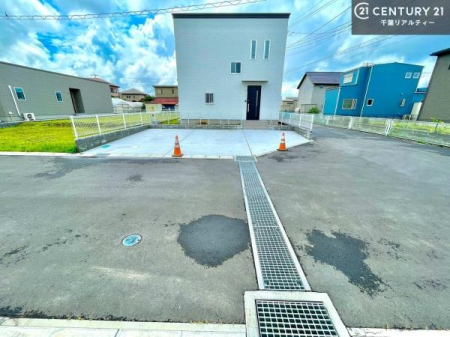 ���̑����n �u���̕����C�ɂȂ�I�v�u�������Ăǂ�ȏ��H�v�u�����Əڂ����m�肽���I�v�Ǝv������A���C�y�ɂ����k���������B