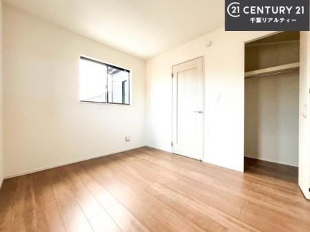�q������ �|���o�������Ȃ��������́A���q�l�̂������Ƃ��Ă����S�ł��I
���[�X�y�[�X���[�����Ă���̂ŎU�炩�������������T�b�ƕЕt�����܂��I