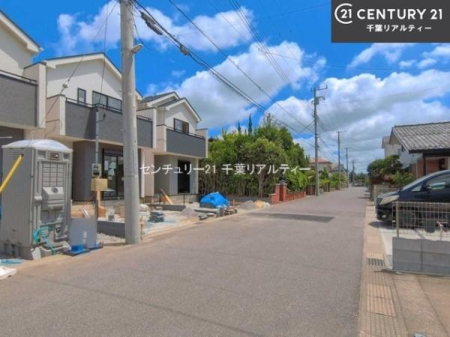 �O�ʓ��H�܂ތ��n�ʐ^ �u���̕����C�ɂȂ�I�v�u�������Ăǂ�ȏ��H�v�u�����Əڂ����m�肽���I�v�Ǝv������A���C�y�ɂ����k���������B