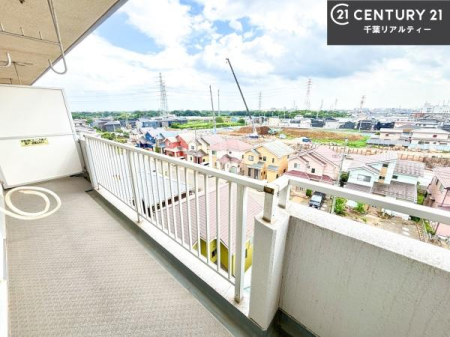 �o���R�j�[ �z������ǍD�ȃo���R�j�[�ł��I���ꂽ���ɂ͐�������n����J���I�Ȏ��Ԃ��y���߂܂��B
