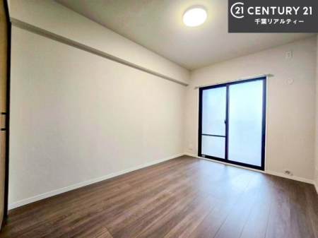 �m�� �o���R�j�[�ɖʂ��Ă���m���ł��B���邭�����肪����A���C����������ł��܂��I���N���āA�O�ɏo�Ĕw�L�т����[�ċz�����ǂ������}������邱�Ƃ��ł��܂��B