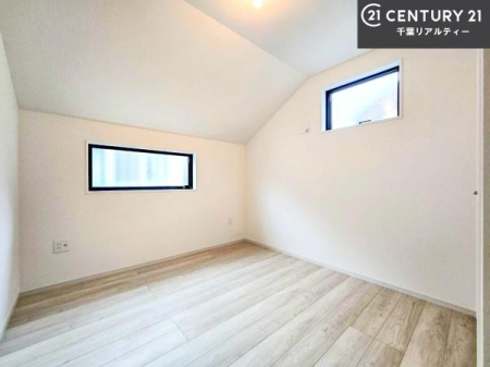 �q������ �|���o�������Ȃ��������́A���q�l�̂������Ƃ��Ă����S�ł��I
���[�X�y�[�X���[�����Ă���̂ŎU�炩�������������T�b�ƕЕt�����܂��I