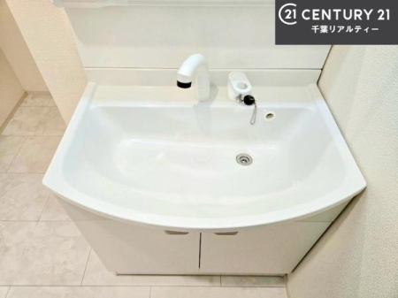 ���ʑ�E���ʏ� �[�����ʑ�{�E���́A�������˂ɂ����̂ł�����ꂪ�y�X�I���������ۂĂ܂��I
�L���C�Ȑ��ʏ��Ŏ��������̃��`�x�[�V�������オ��܂��ˁI