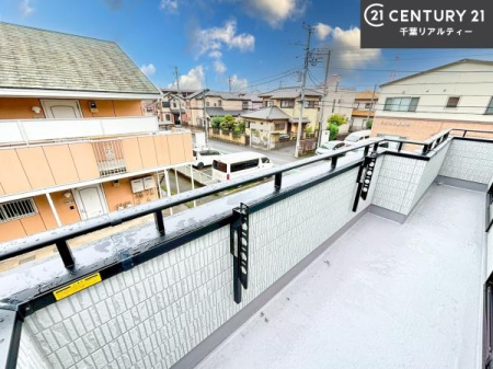 �Z�˂���̒��]�ʐ^ ������������Z��X�ł��I���͂ɂ͍����������Ȃ��A�󂪍L���J����������A�z�������傫���Ղ��邱�Ƃ�����܂���I�C�����̗ǂ������ʂ蔲����X���݂ł��I
