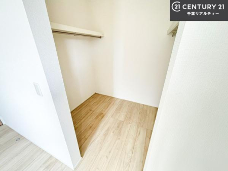 ���[ �E�H�[�N�C���N���[�[�b�g�t���ł��B��������̂��m���Ȃǂ����[���Ă��������ł��ˁI���ɂ���@�������ȂǋG�ߕ��̑傫�ȉƓd�����[�ł��܂��I