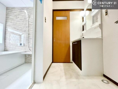 ���ʑ�E���ʏ� �g�Ȃ�𐮂�����ʏ��́A���������厖�ł��I������̐������̂��镵�͋C�����o�I�C�����悭���g�����������܂��B