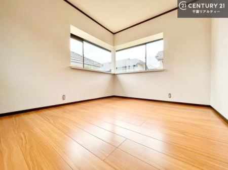 �m�� 2�ʍ̌����m�ۂ������邢�����́A���ʂ����ǂ���ϋ��S�n�̗ǂ���ԂƂȂ��Ă���܂��B�����b�N�X���ĉ߂�����S�n�̗ǂ��������ł��I