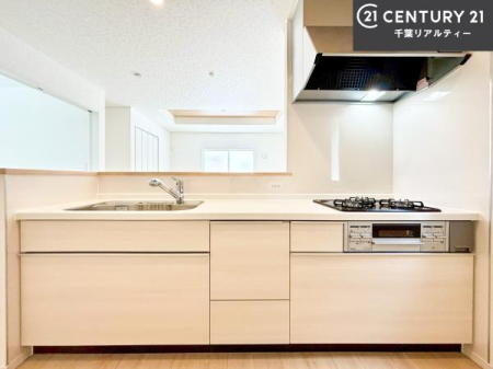 �L�b�`�� ���[�X�y�[�X���L�x�ŁA�����X�y�[�X���X�b�L���ƕЕt���Ђ�`�����p�ł��܂��I
���K�ɍ�Ƃ��ł��A�Ǝ��̌����A�b�v�I�����̗���������܂��I
