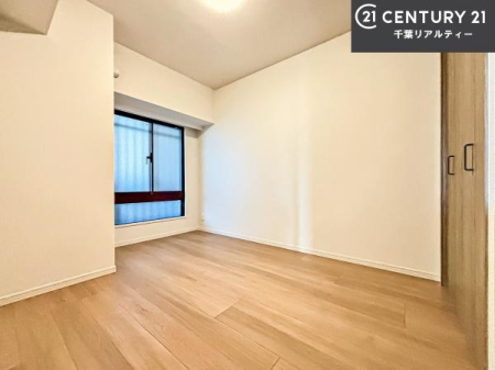 ���r���O�ȊO�̋��� ���[�X�y�[�X�����Ă��܂��I�������X�b�L�����ڂ��鎖���ł��܂��ˁB
�Ƌ��I�΂Ȃ��V���v���ȃf�U�C���ׁ̈A�Ƌ��I�΂����C�ɓ���̋�ԍ�肪�ł������ł��ˁB