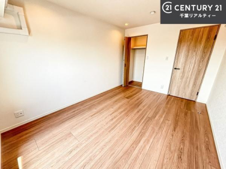 �q������ �V���v���Ń��C�A�E�g���₷���m���́A���q�l�̂������Ƃ��Ă��œK�B�����ɍ��킹�ď_��ɂ��g�����������܂��B