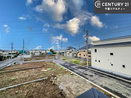 �Z�˂���̒��]�ʐ^ ������������Z��X�ł��I���͂ɂ͍����������Ȃ��A�󂪍L���J����������A�z�������傫���Ղ��邱�Ƃ�����܂���I�C�����̗ǂ������ʂ蔲����X���݂ł��I