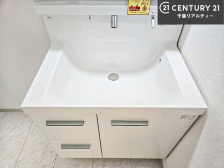 ���ʑ�E���ʏ� �[�����ʑ�{�E���́A�������˂ɂ����̂ł�����ꂪ�y�X�I���������ۂĂ܂��I
�L���C�Ȑ��ʏ��Ŏ��������̃��`�x�[�V�������オ��܂��ˁI