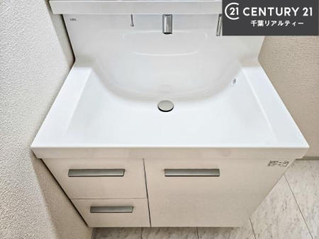 ���ʑ�E���ʏ� �[�����ʑ�{�E���́A�������˂ɂ����̂ł�����ꂪ�y�X�I���������ۂĂ܂��I
�L���C�Ȑ��ʏ��Ŏ��������̃��`�x�[�V�������オ��܂��ˁI