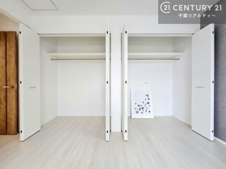 �m�� ���[���[�����Ă��邩�炱���A�������͂����L�X�B�|����Еt�������N�ɂȂ�A���S�n�̗ǂ���炵�������܂��B