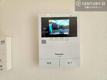 ���̑� TV���j�^�[�t�C���^�[�t�H���������B���K�҂̊���m�F���Ă���Ή��ł��邽�߁A�h�Ɩʂɂ��z�����ꂽ���S�̐ݔ��ł��B