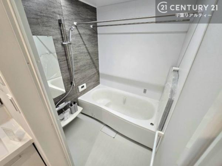 ���� 1���̔�����������Ɩ����Ă���闁���ł��B
�������̑f�G�ȃ����N�[�[�V�����ꏊ�ł��I