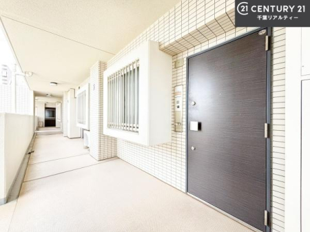 ���̑� ���낢��Ȃ���]���������܂�����A���q�l�̂��v�]���ǂ��ǂ������������������B
���Ђ̐��X�^�b�t���e�ؒ��J�ɂ������������܂��I