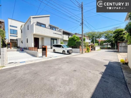 �O�ʓ��H�܂ތ��n�ʐ^ ���ӊ���A���q�l�̂���]�ɍ������������ꏏ�ɂ��ē���v���܂��B�Z��[���A�h�o�C�U�[�ɂ�邲���k������܂��B���Ђ͂��₢���킹�ɑ��Ή����܂��I���҂������܂���I