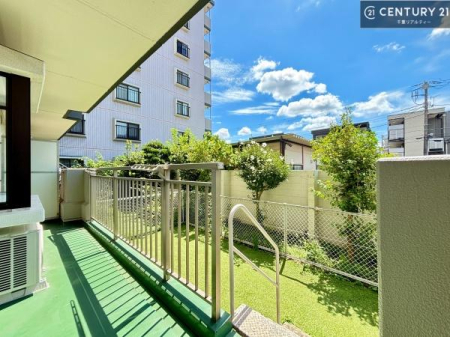 �o���R�j�[ �z������ǍD�ȃo���R�j�[�ł��I���ꂽ���ɂ͐�������n����J���I�Ȏ��Ԃ��y���߂܂��B