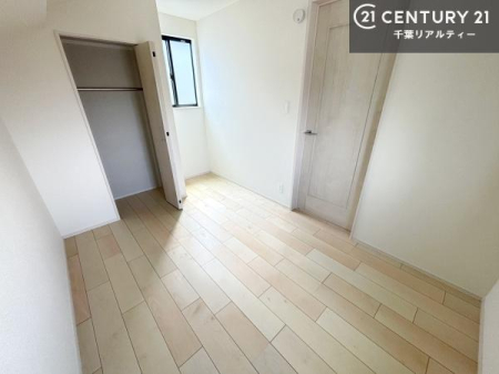 �q������ �|���o�������Ȃ��������́A���q�l�̂������Ƃ��Ă����S�ł��I
���[�X�y�[�X���[�����Ă���̂ŎU�炩�������������T�b�ƕЕt�����܂��I