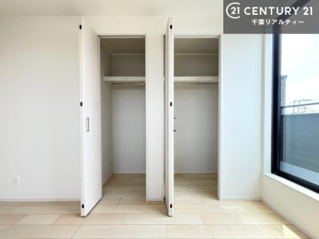 �m�� ���[���[�����Ă��邩�炱���A�������͂����L�X�B�|����Еt�������N�ɂȂ�A���S�n�̗ǂ���炵�������܂��B