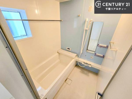 ���� �������������l�̕��͋C�̃o�X���[���́A�����o�Ă��ăo�X�^�C�����[���I
���d���撣���Ă��邲�J���ɂ��D�݂̓����̓����܂����āA�y����ł݂Ă͂������ł��傤���H
