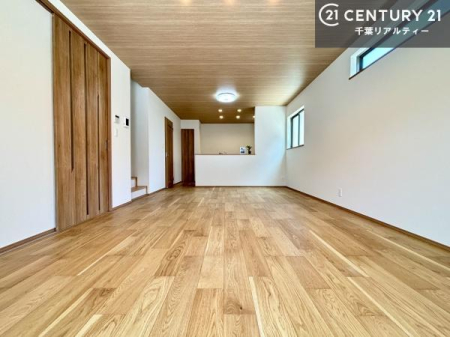 ���r���O �L�X�_�C�j���O�X�y�[�X�I������肨�H���B�΂��������y�������Ԃ��߂����܂��B���X�̔���������܂��I