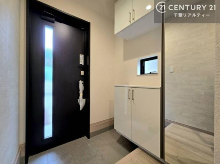 ���� ���ċA���Ă��Ă��A�������܁I�����������Ȃ�A�D�����}������Ă�����ԂɂȂ��Ă��܂��B
���邭��������錺�ւł��I