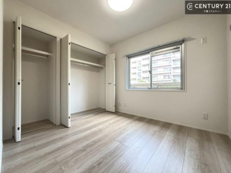 �q������ ���[�͂̂���m���ł��B����������������L�X�Ǝg���ċC�������ǂ��ł��I
�L���C�Ȗ��邢�������ŉ߂����̂́A�X�ɂ̂�т�������ł��܂��ˁI